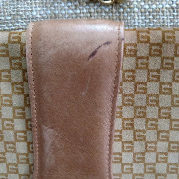 Beige Suede Vintage Gucci Shoulder Bag Purse - Picture 3 of 6